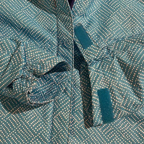 Columbia Girls Interchange OMNI-TECH Outer Shell Jacket - Picture 13 of 15